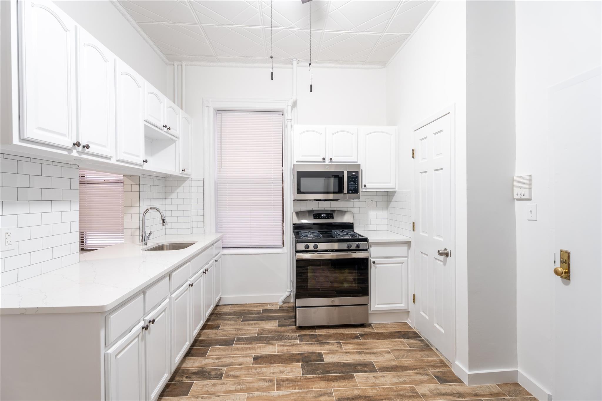 #2 photo, 7407 5th Avenue, Brooklyn , NY 11209