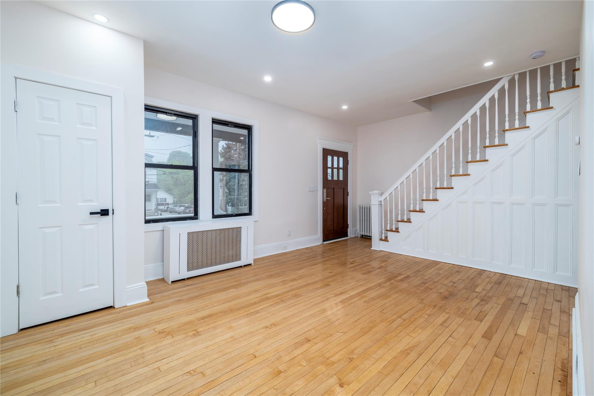 #5 photo, 85 Webster Avenue, ナッソー郡 Port Washington , NY 11050