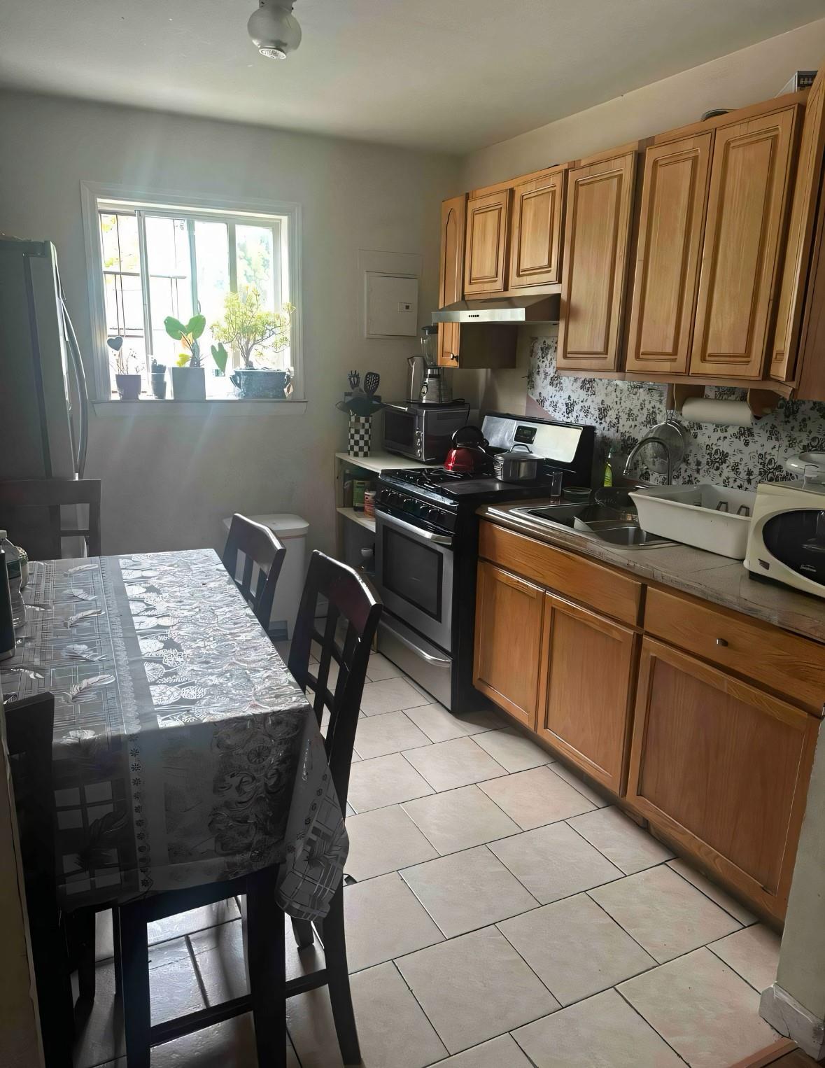 #2 photo, 859 Post Avenue, スタテンアイランド Staten Island , NY 10310