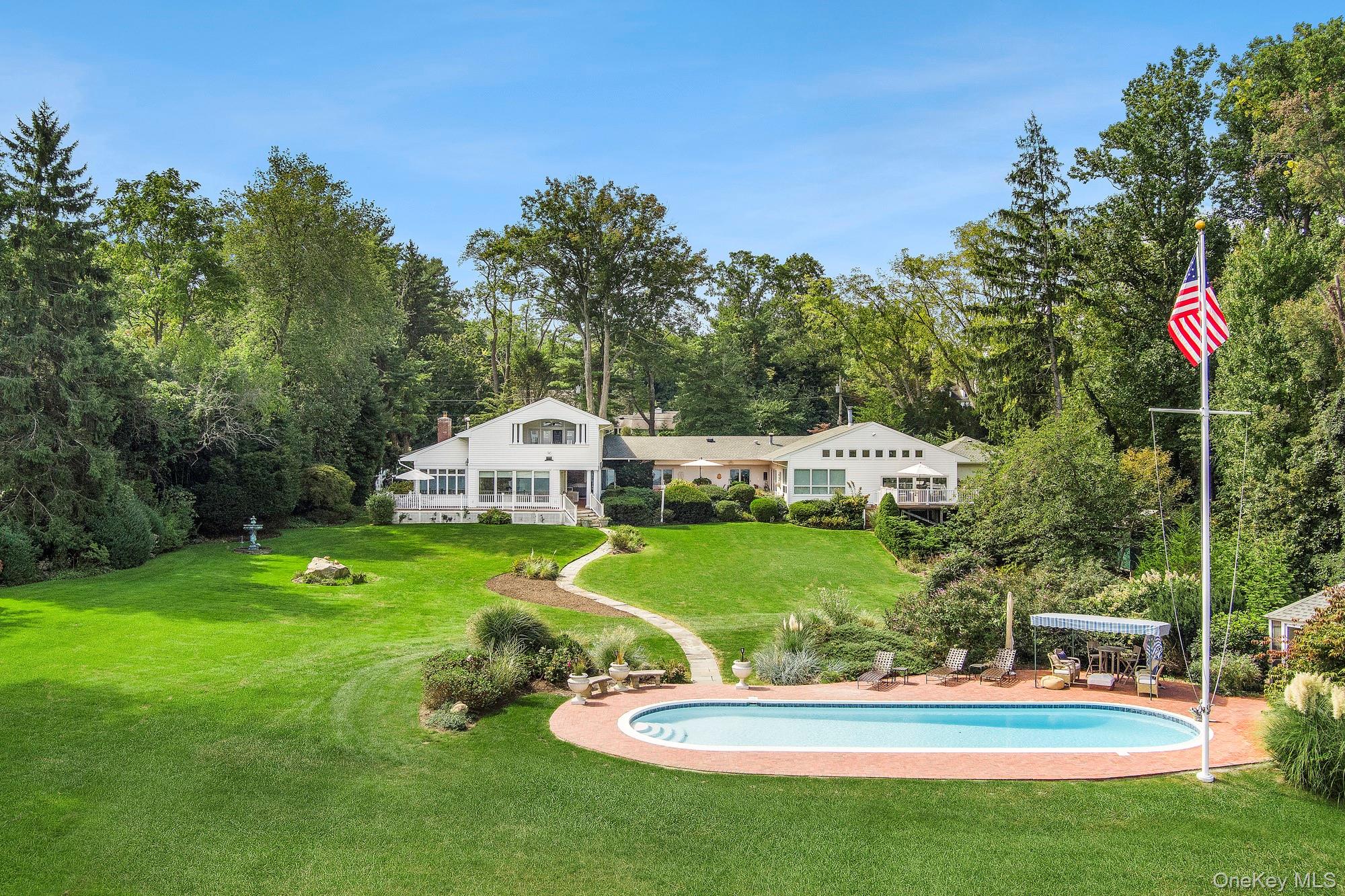 #16 photo, 61 Factory Pond Road, ナッソー郡 Locust Valley , NY 11560