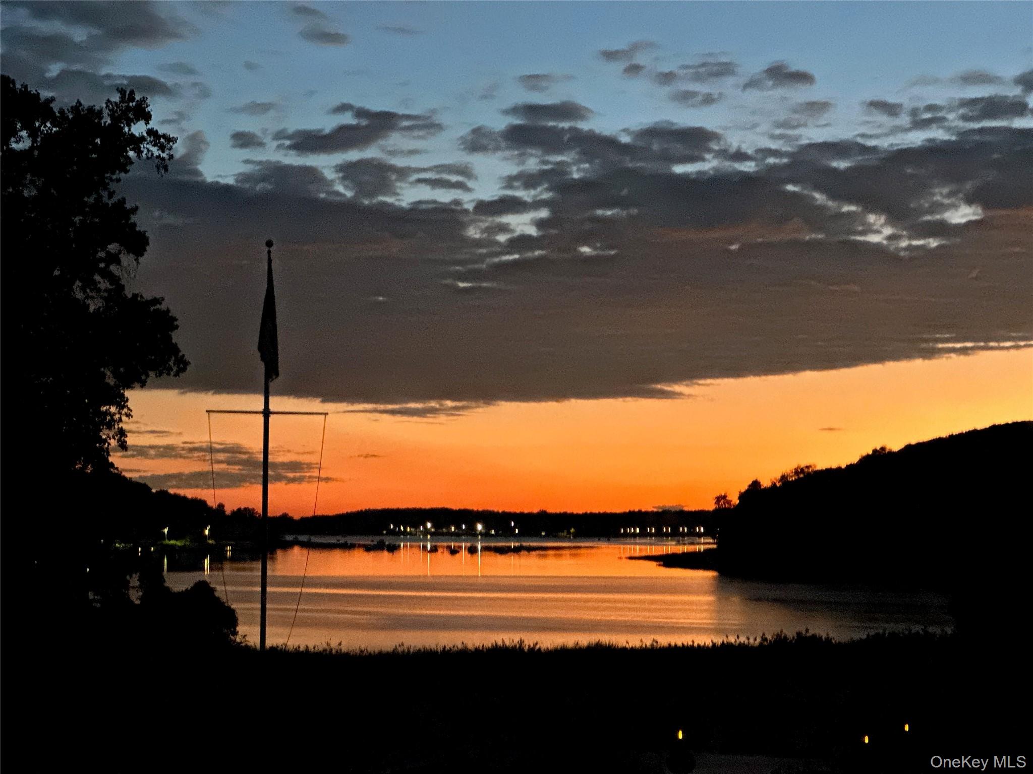 #5 photo, 61 Factory Pond Road, ナッソー郡 Locust Valley , NY 11560