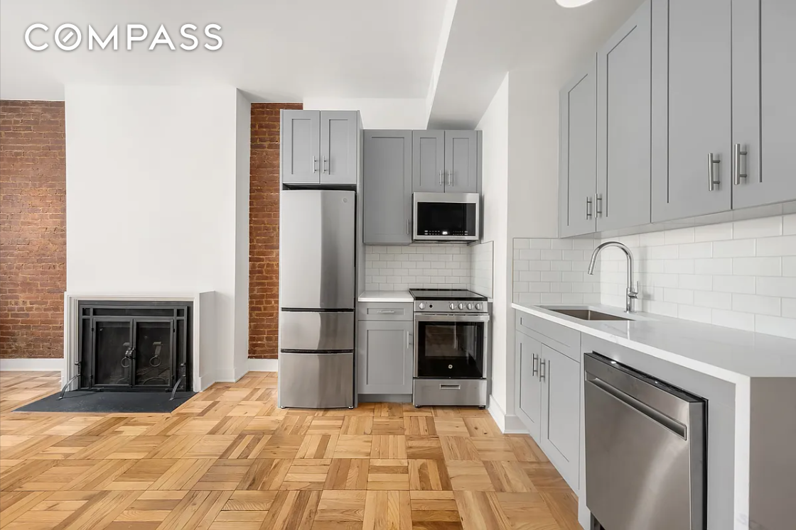 #3 photo, 151 W 80th Street, マンハッタン Upper West Side , NY 10024