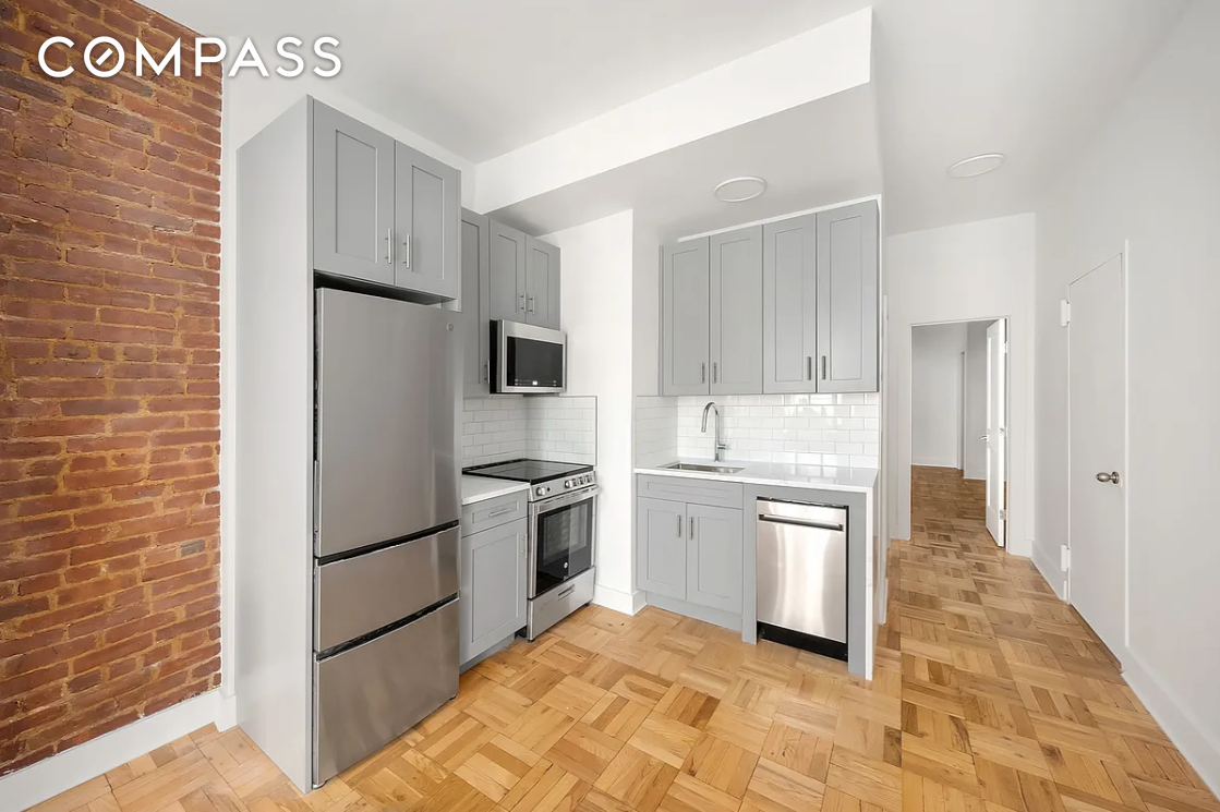 #4 photo, 151 W 80th Street, マンハッタン Upper West Side , NY 10024