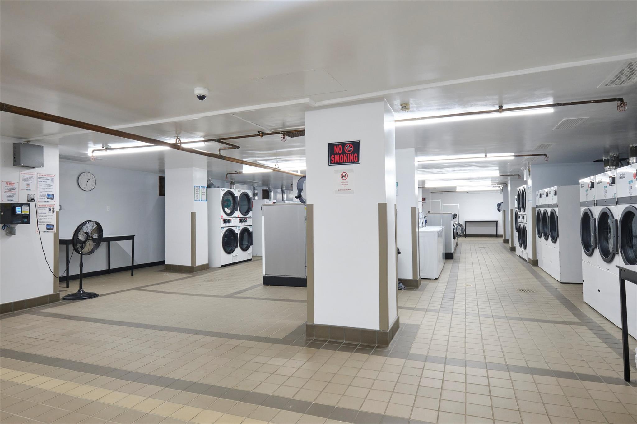 #18 photo, 61-20 Grand Central Parkway, Forest Hills , NY 11375