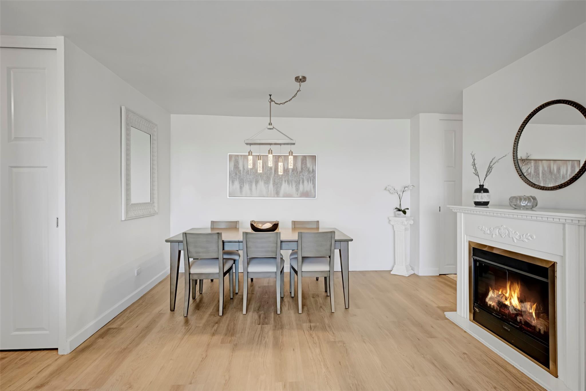 #4 photo, 61-20 Grand Central Parkway, Forest Hills , NY 11375