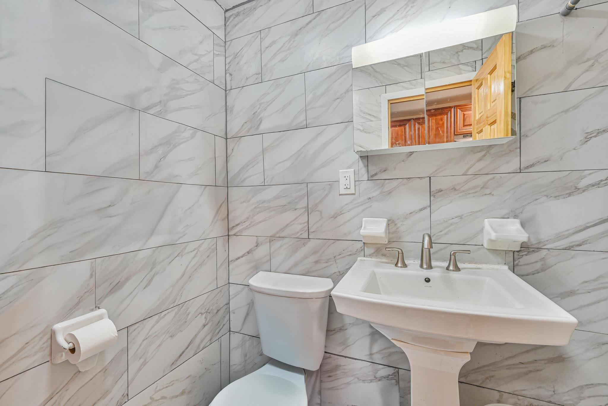 #12 photo, 372 Grand Avenue, ブルックリン区 Brooklyn , NY 11238