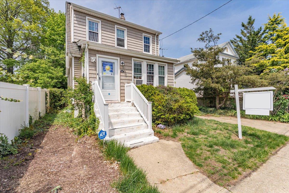 #1 photo, 1262 Webster Street, 長島 Hewlett , NY 11557