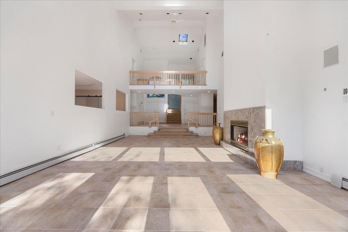 #12 photo, 587 Route 306, Suffern , NY 10901