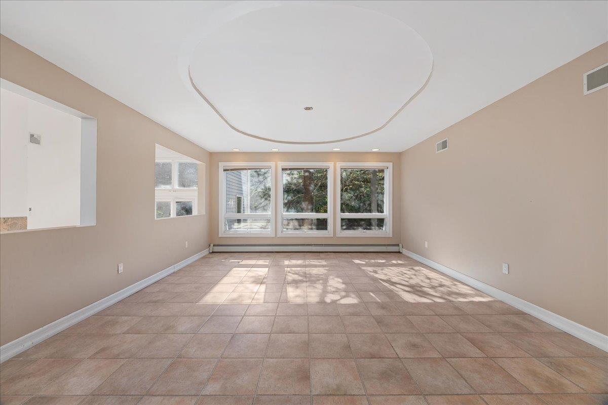 #14 photo, 587 Route 306, Suffern , NY 10901