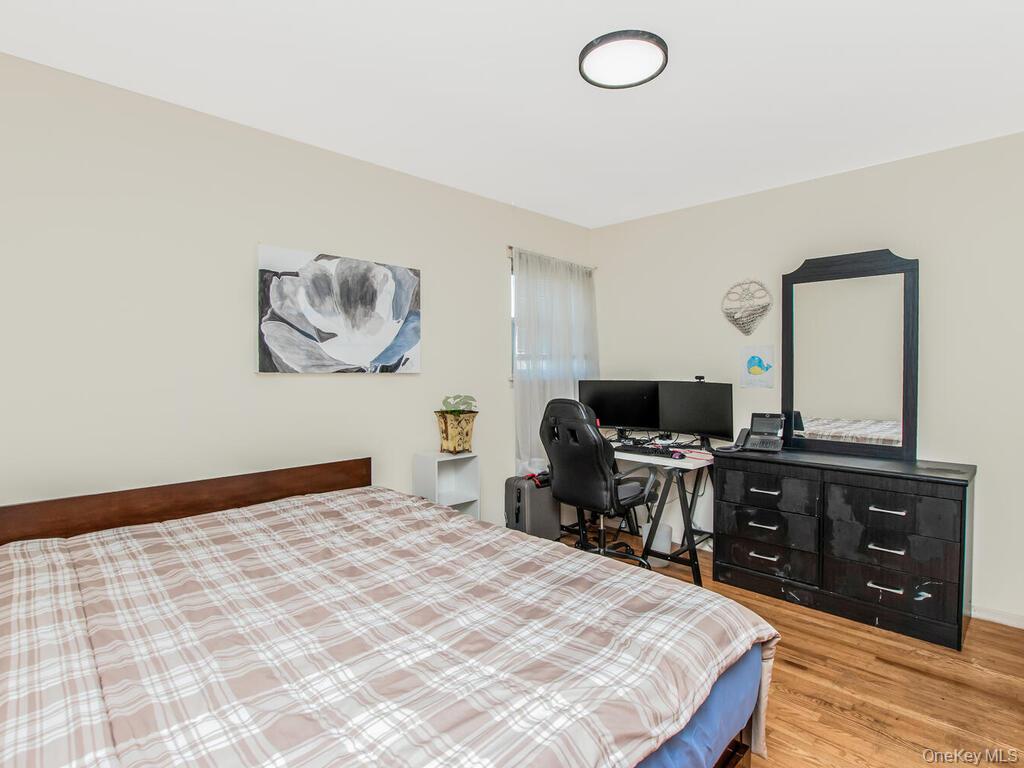 #10 photo, 18 South Circle, Yonkers , NY 10703