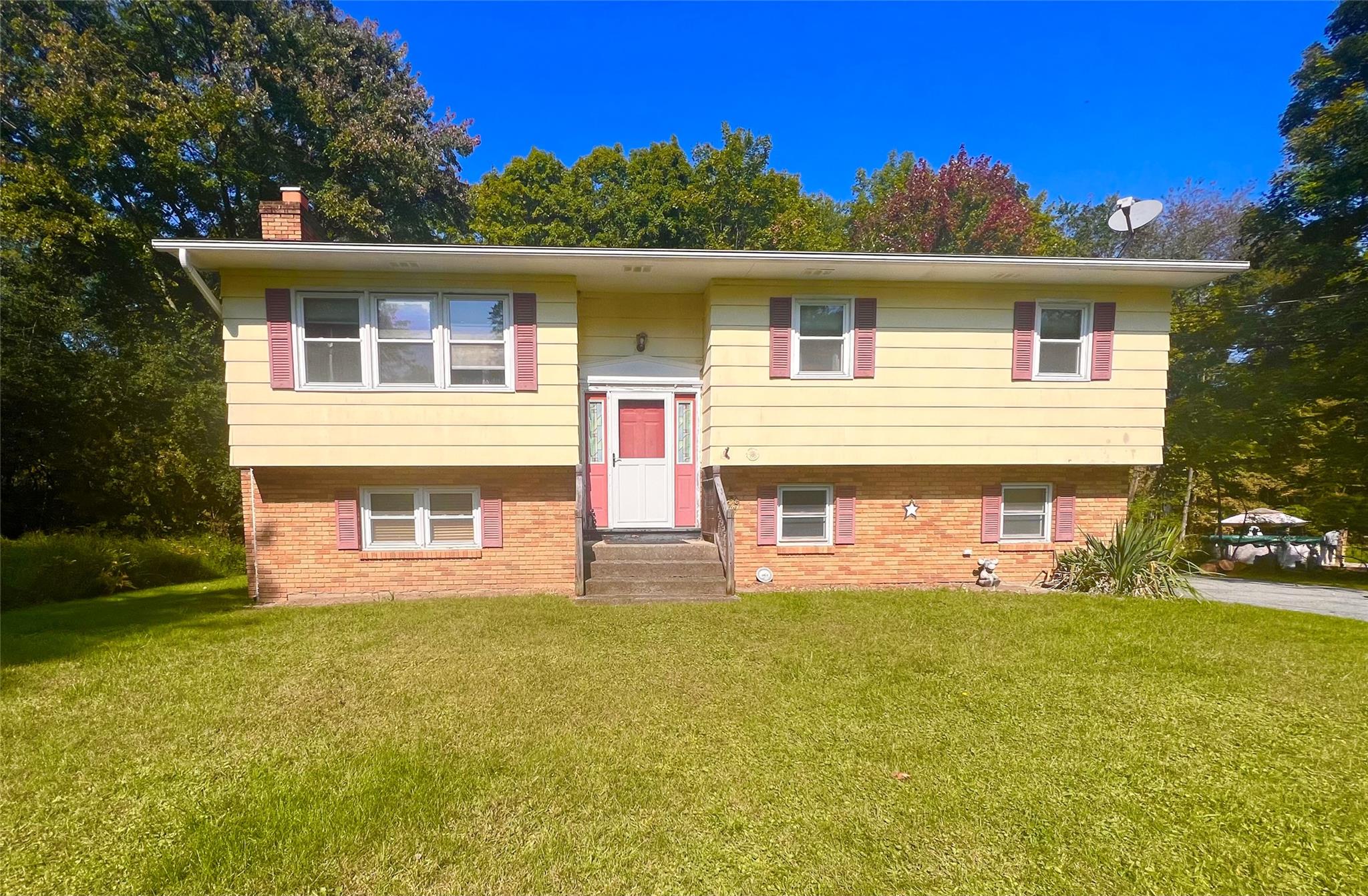 #1 photo, 21 Creeden Drive, Middletown , NY 10940