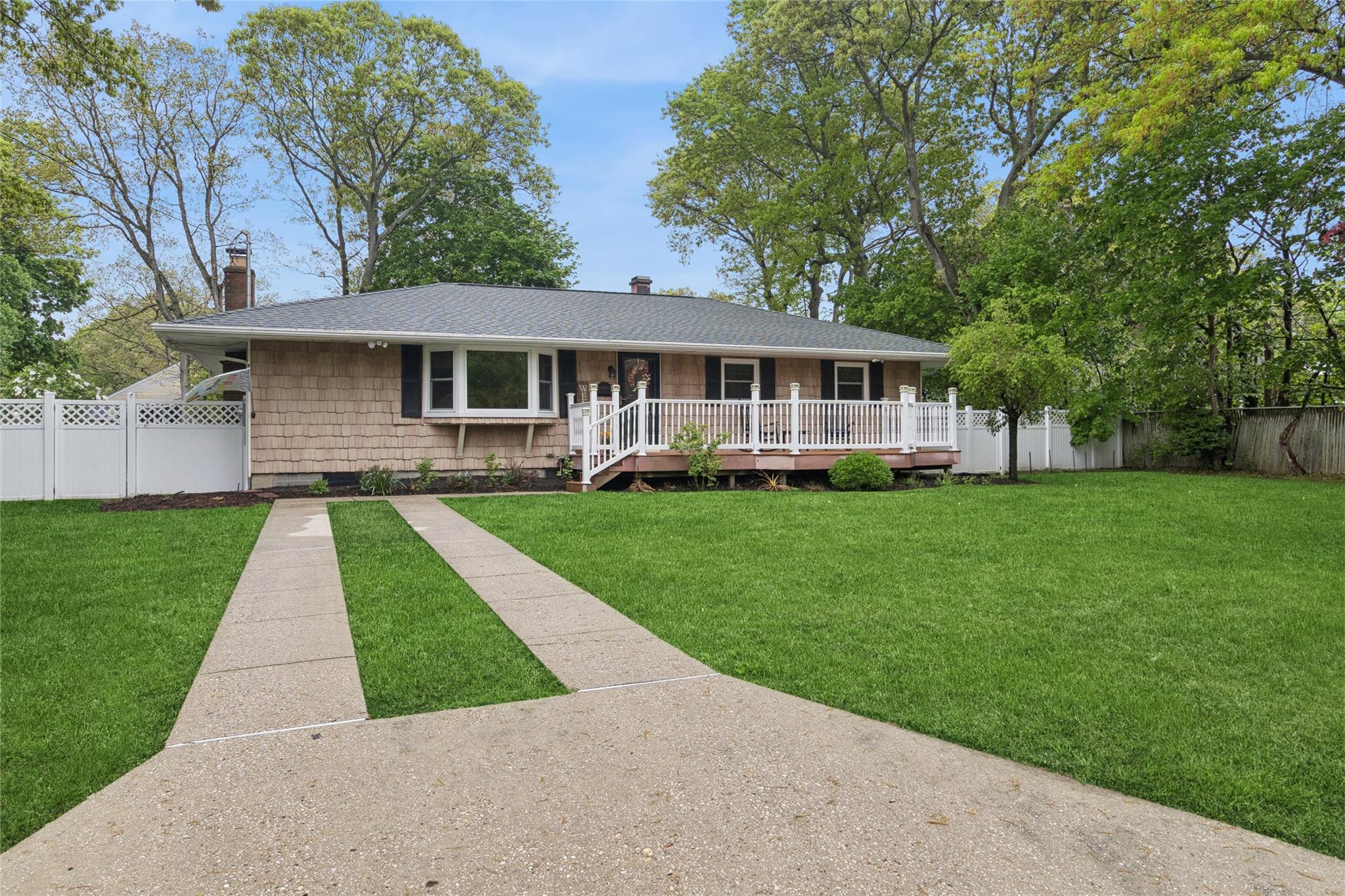 #1 photo, 1 Arnold Court, Port Jefferson Station , NY 11776