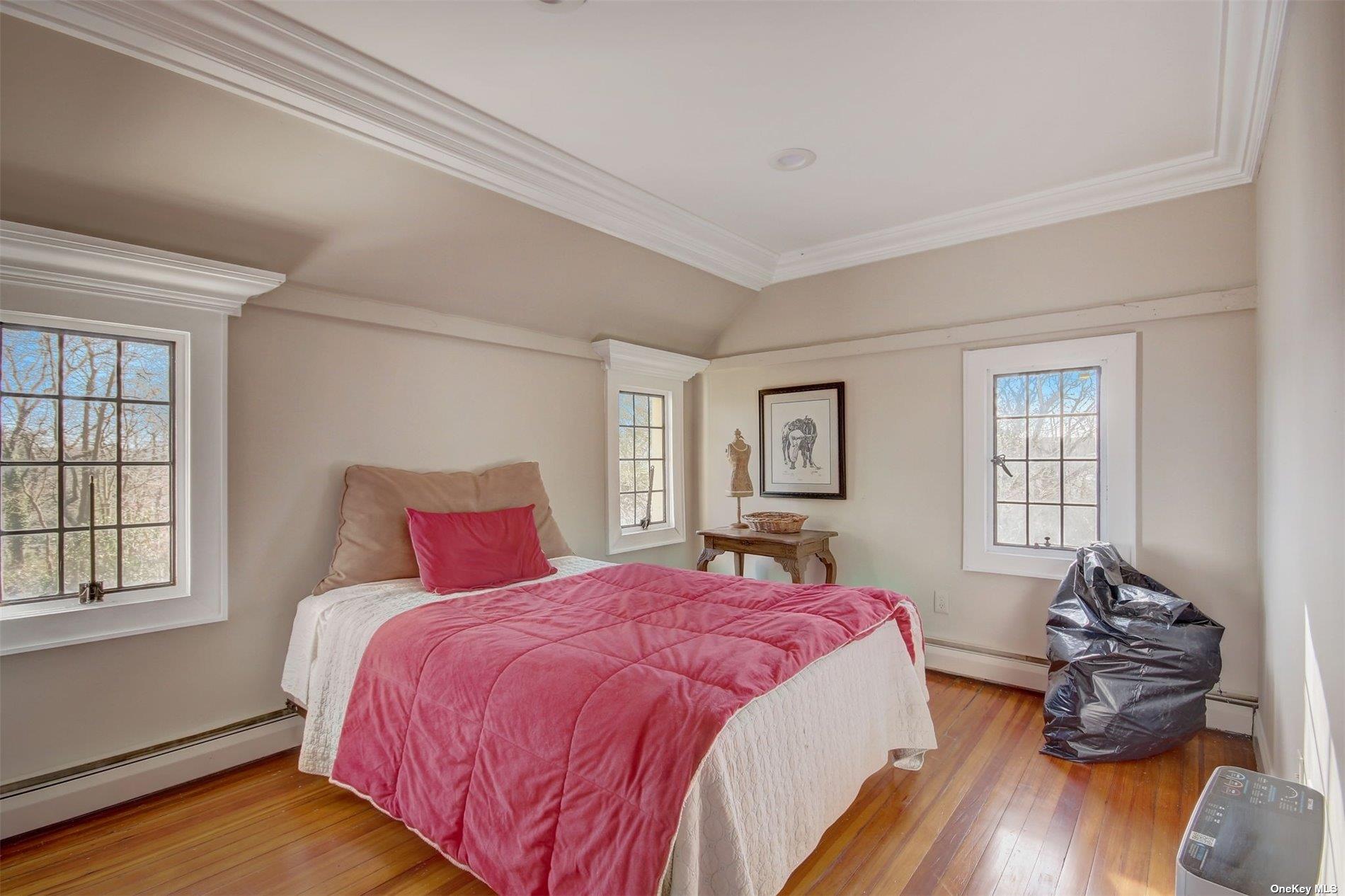 #10 photo, 85 Dix Hills Road, サフォーク郡 Huntington , NY 11743