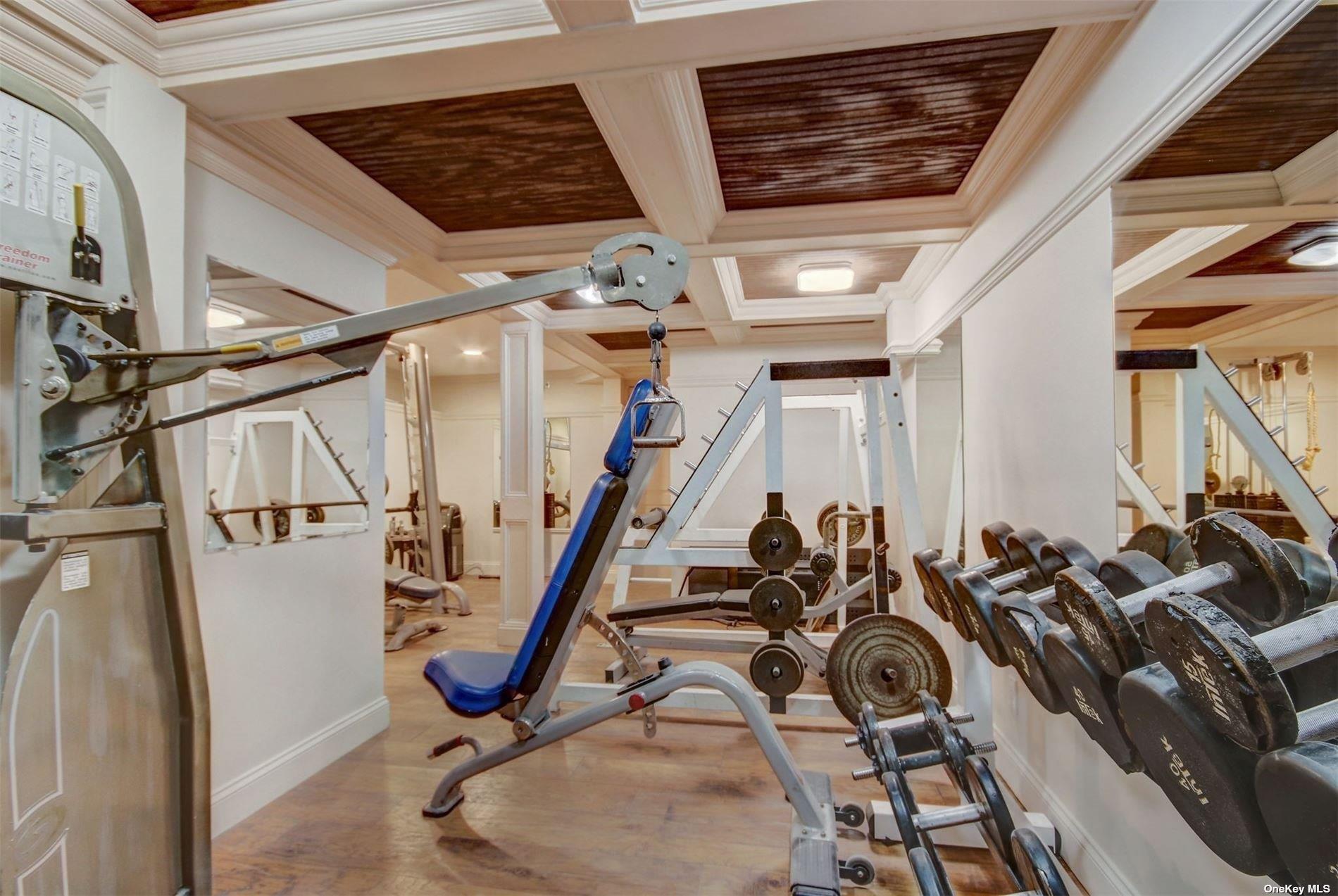 #17 photo, 85 Dix Hills Road, サフォーク郡 Huntington , NY 11743