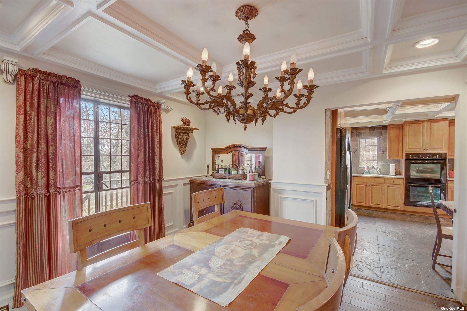 #7 photo, 85 Dix Hills Road, サフォーク郡 Huntington , NY 11743