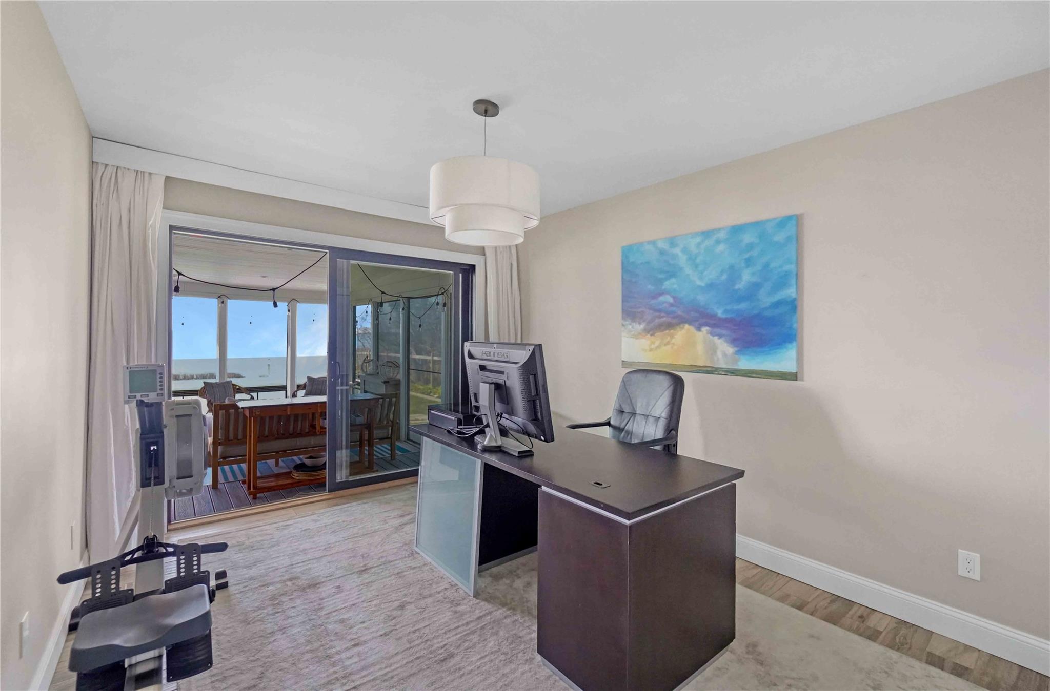 #11 photo, 24 Laura Lee Drive, 東長島 Center Moriches , NY 11934