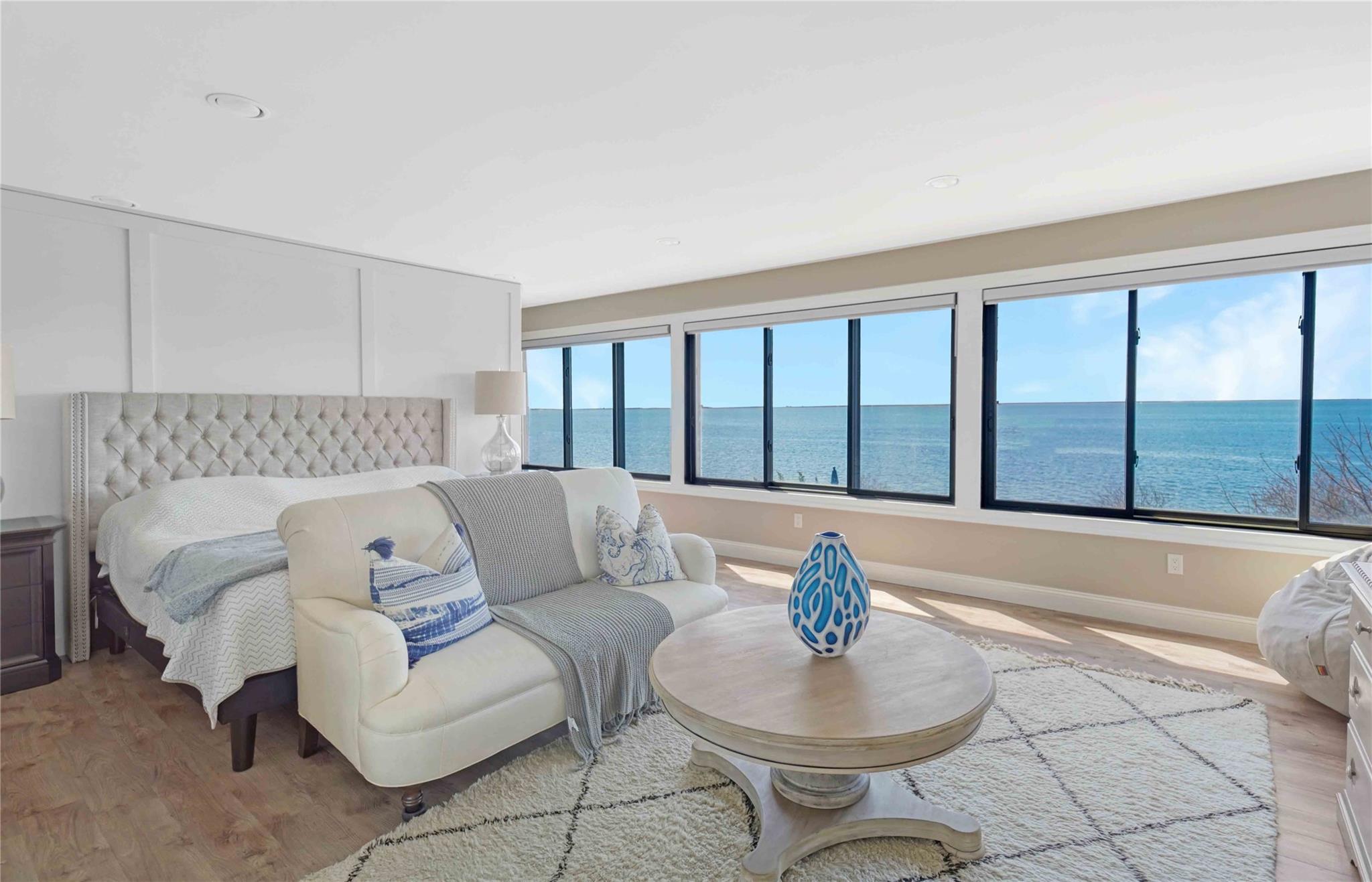 #18 photo, 24 Laura Lee Drive, 東長島 Center Moriches , NY 11934