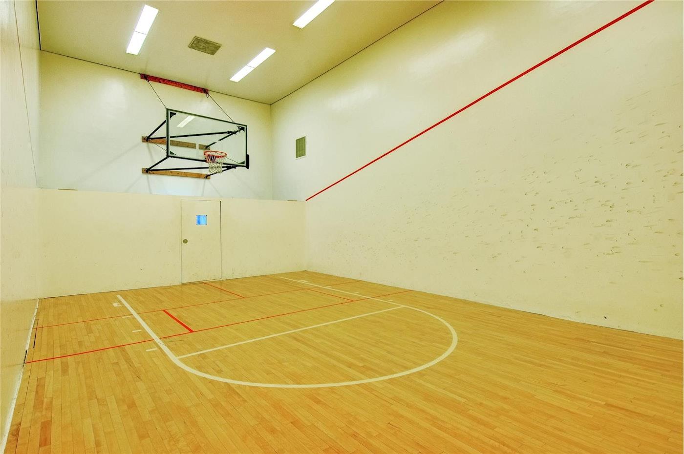 #1 photo, 275 W 96TH Street, Upper West Side , NY 10025