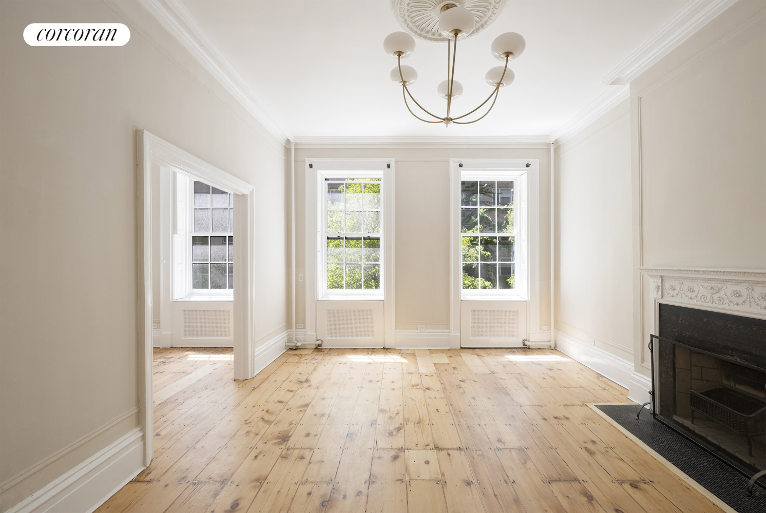 #15 photo, 3 E 9TH Street, Greenwich Village , NY 10003