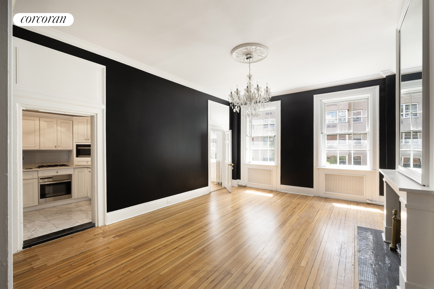 #21 photo, 3 E 9TH Street, Greenwich Village , NY 10003