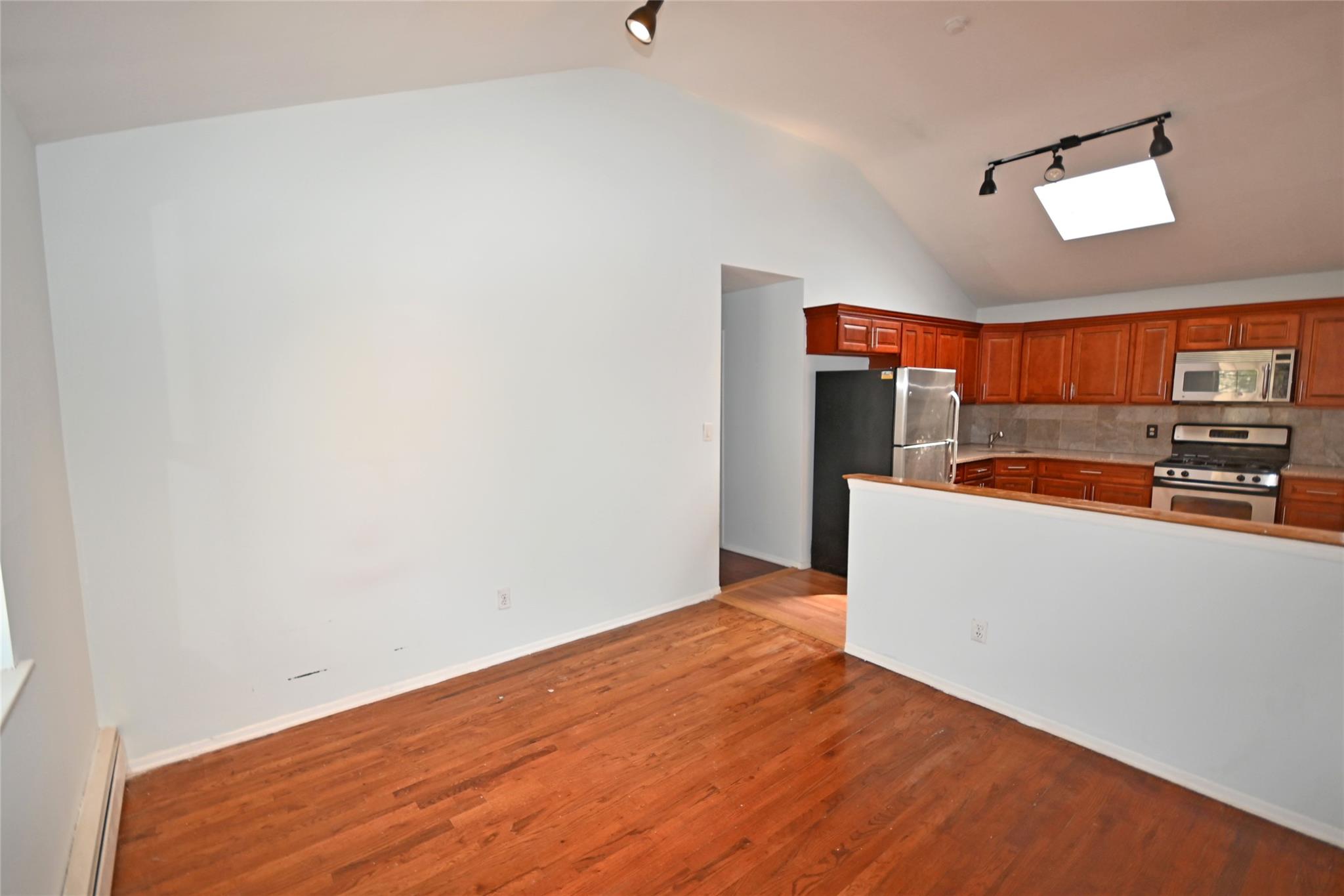 #12 photo, 51 Manor Road, ナッソー郡 Valley Stream , NY 11580