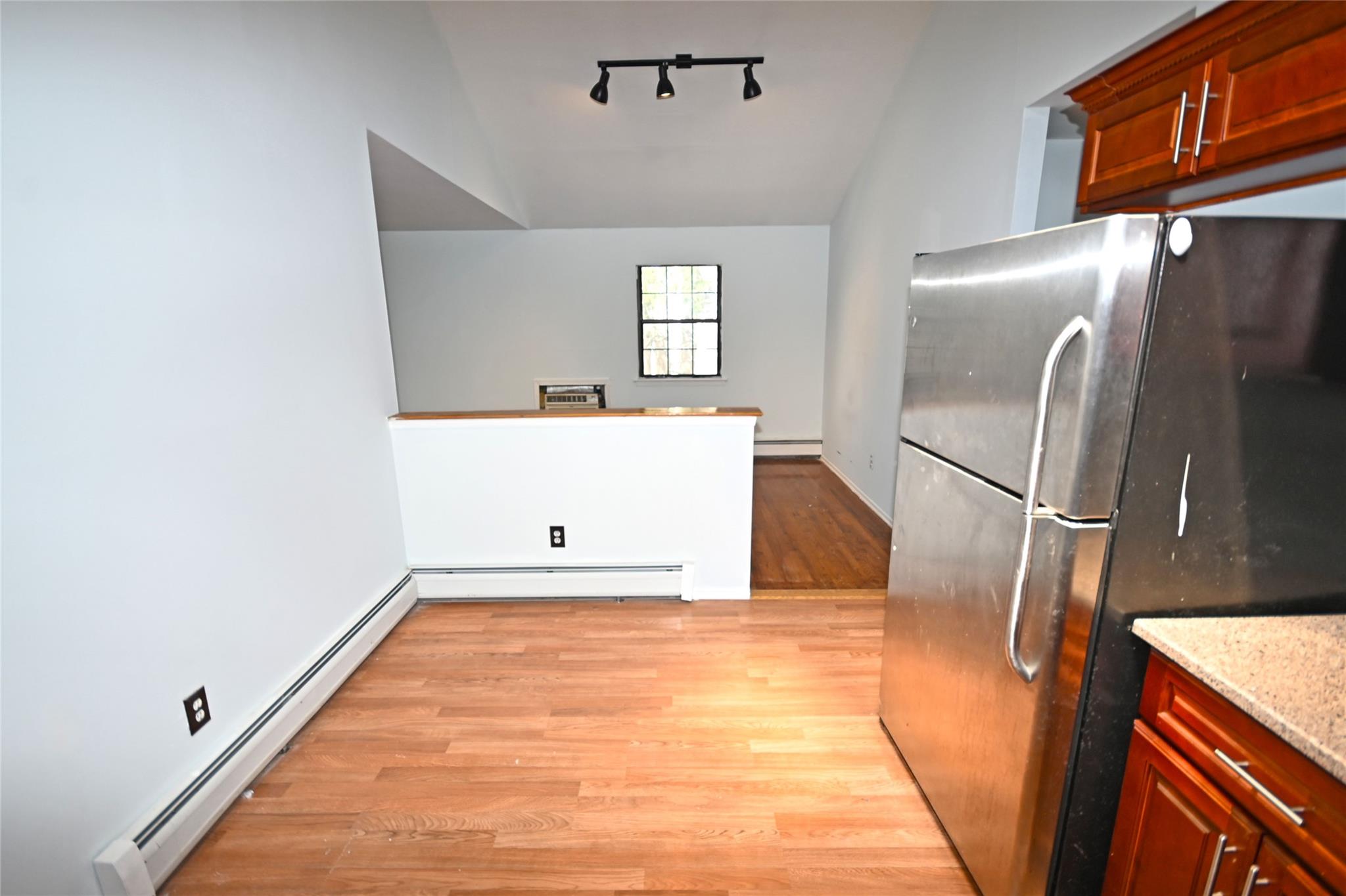 #15 photo, 51 Manor Road, ナッソー郡 Valley Stream , NY 11580