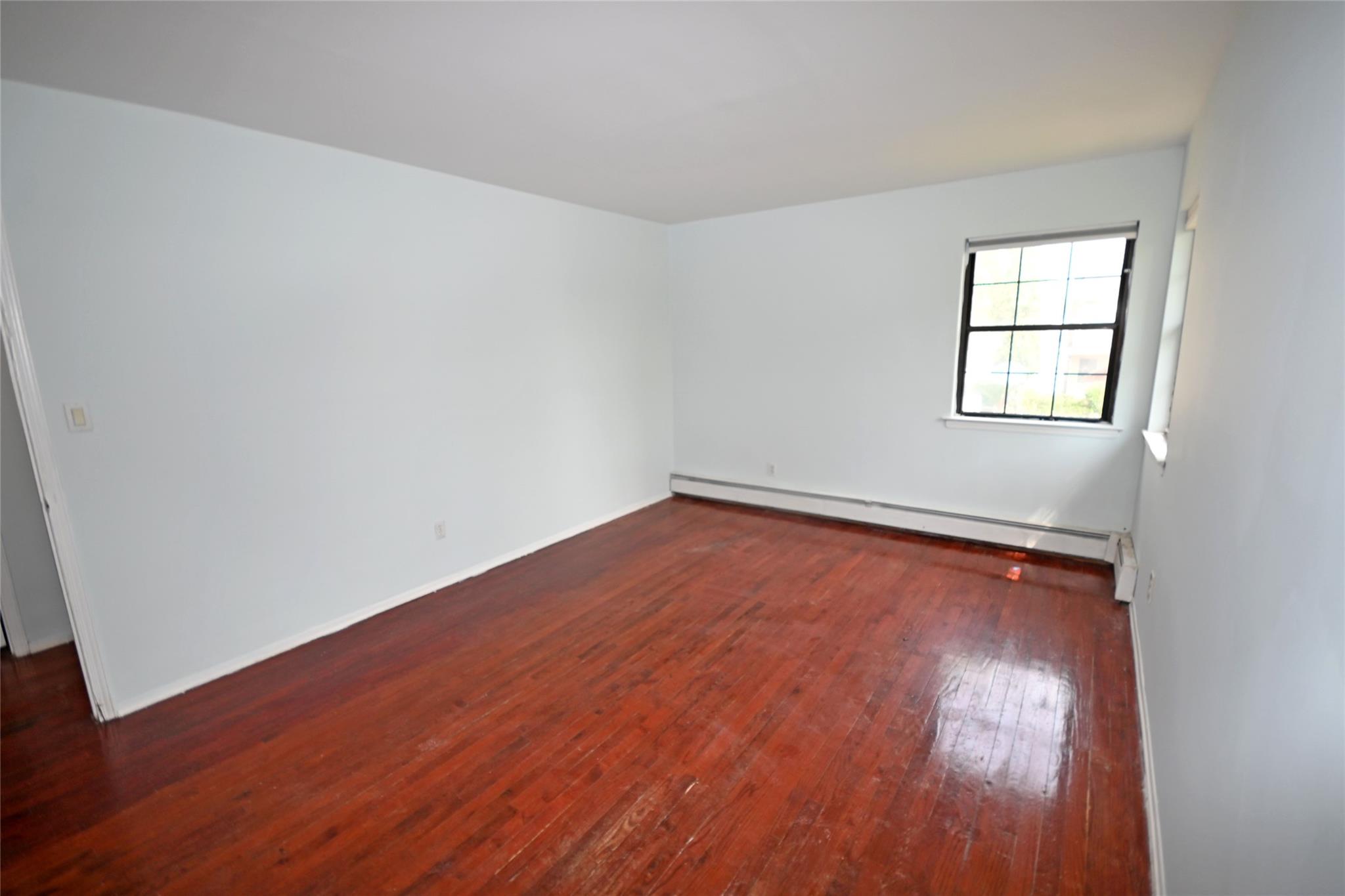 #17 photo, 51 Manor Road, ナッソー郡 Valley Stream , NY 11580