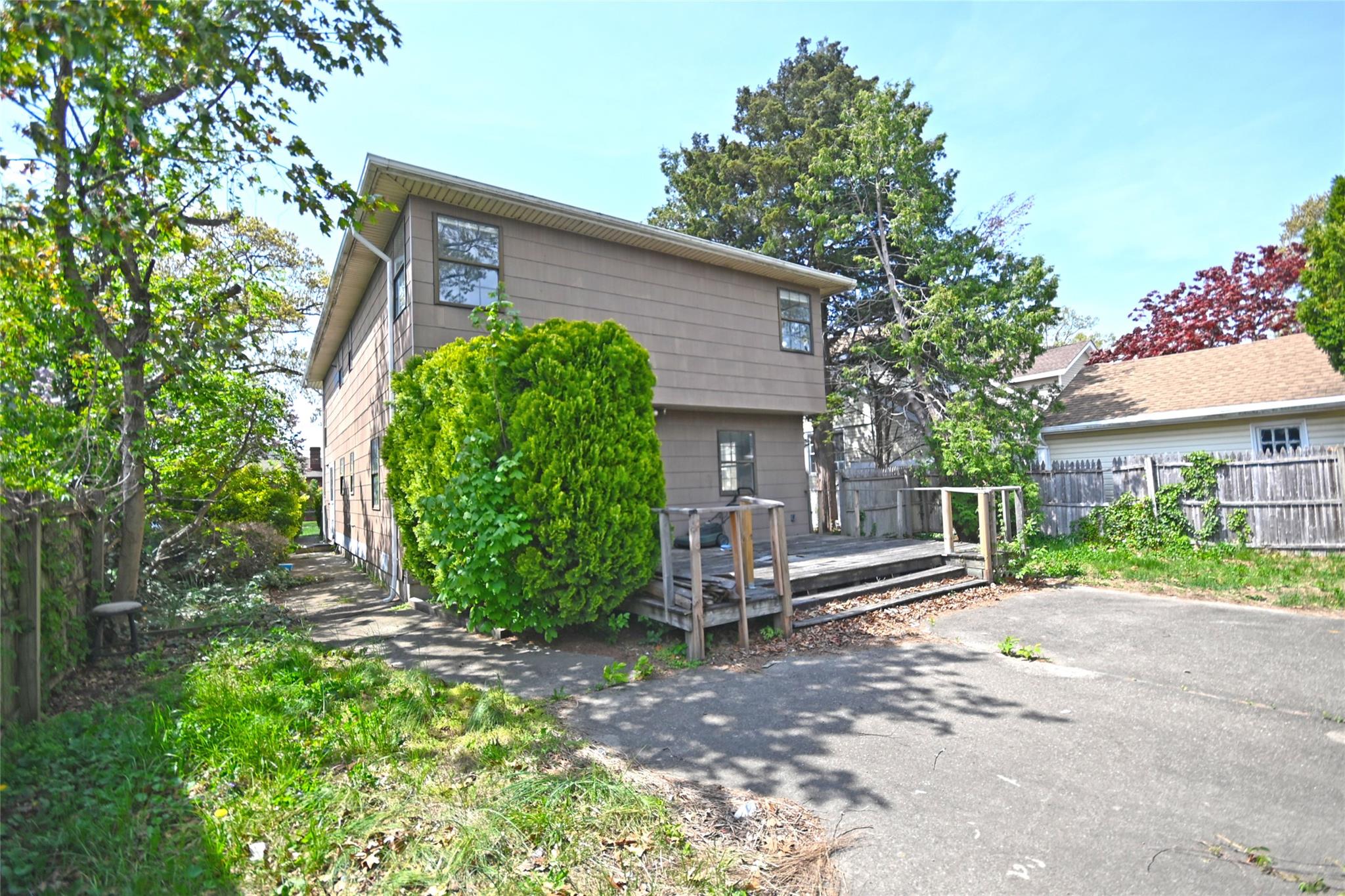 #4 photo, 51 Manor Road, ナッソー郡 Valley Stream , NY 11580