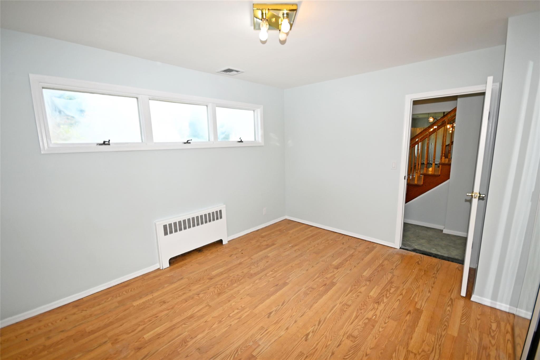 #15 photo, 2198 Willow Street, Wantagh , NY 11793