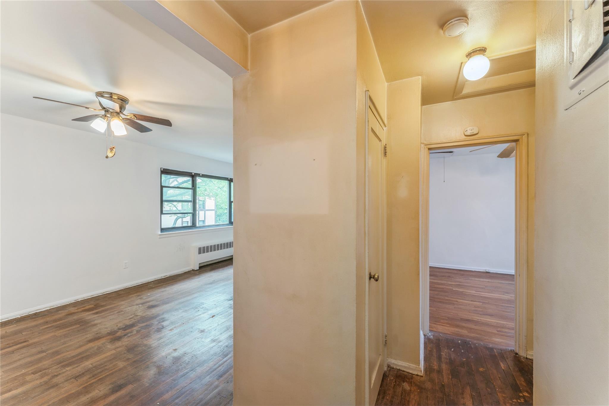 #10 photo, 274 Cherry Valley Avenue, Garden City , NY 11530