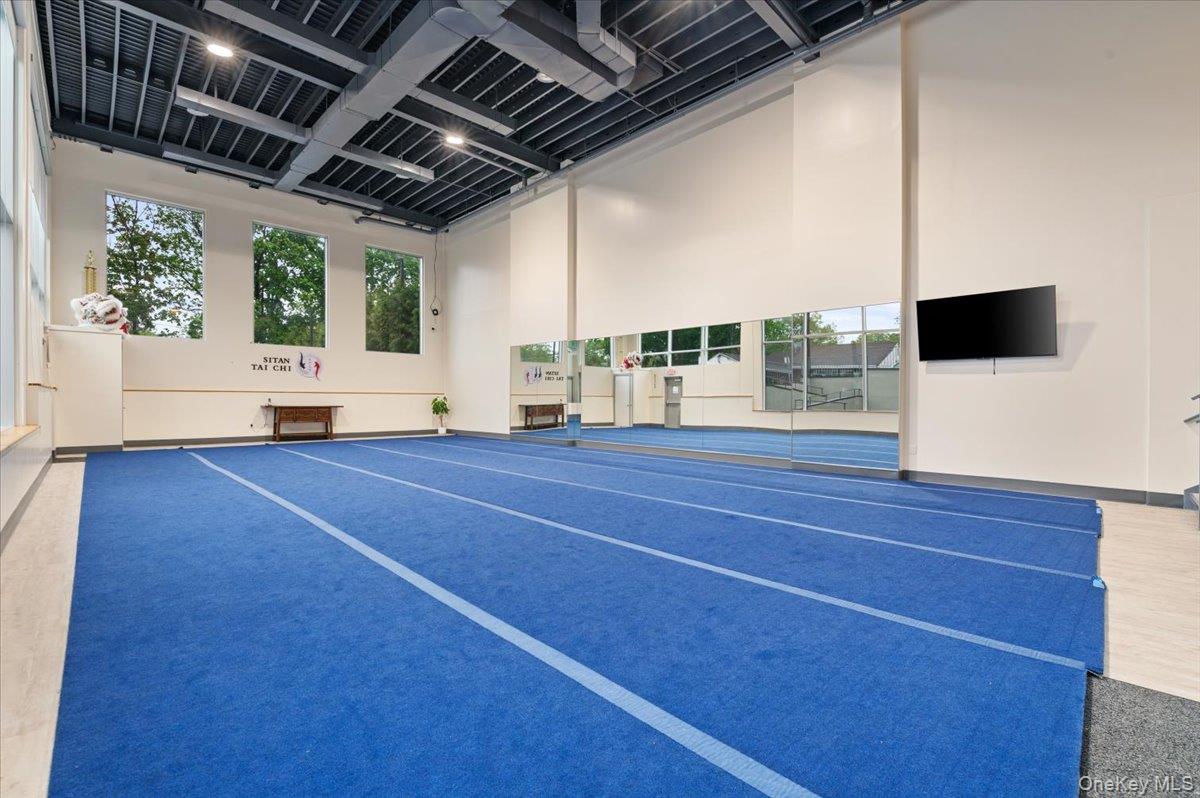 #15 photo, 391 W Jericho Turnpike, サフォーク郡 Huntington , NY 11753