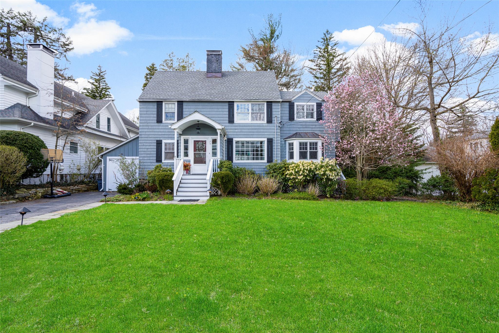 #1 photo, 75 Fernwood Road, Larchmont , NY 10538