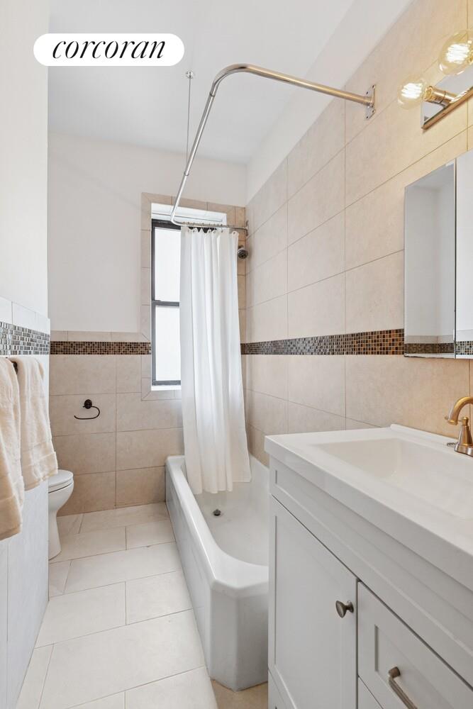 #7 photo, 418 CENTRAL Park W, マンハッタン Manhattan Valley , NY 10025