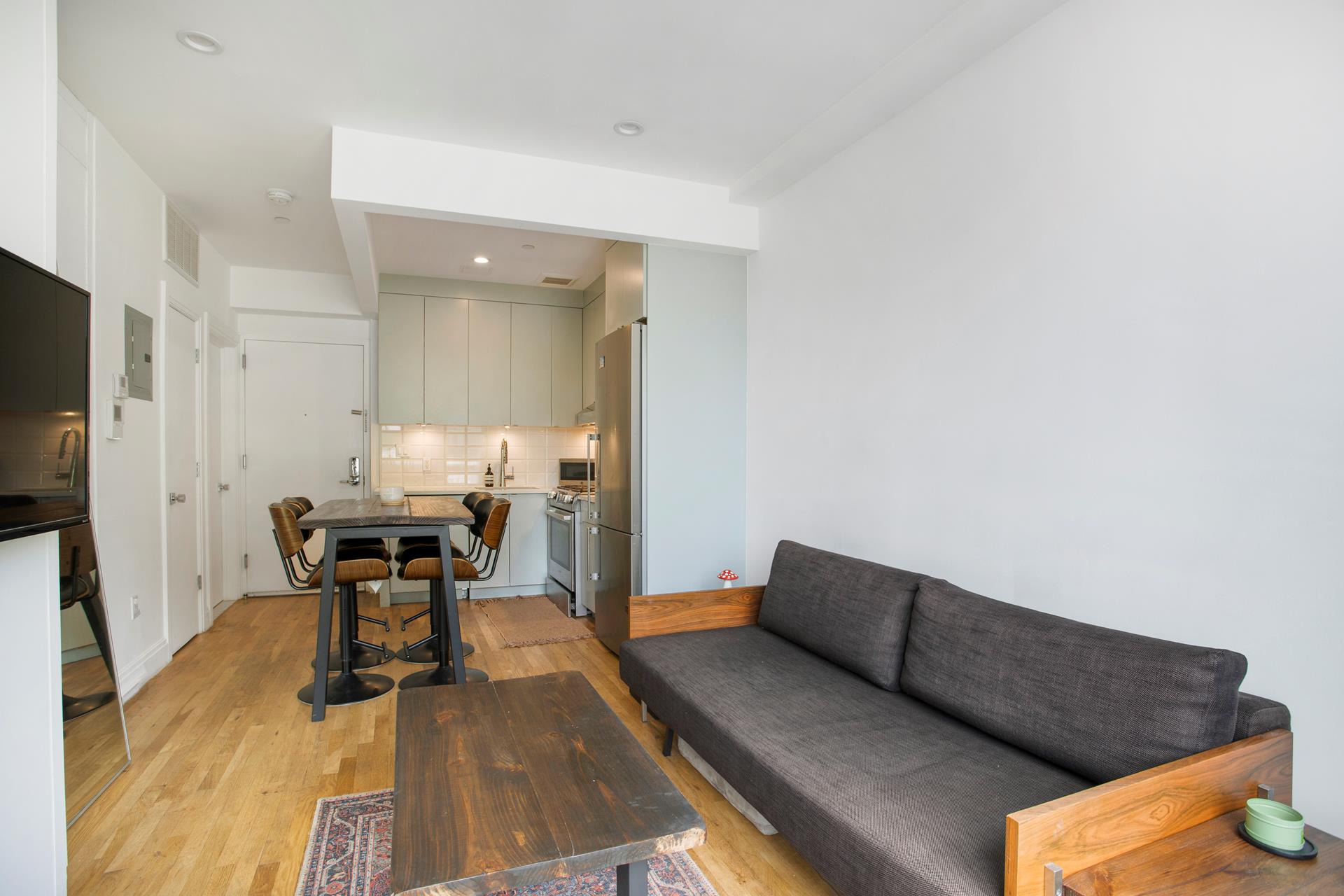 #4 photo, 686 MAC DONOUGH Street, ブルックリン区 Stuyvesant Heights , NY 11233