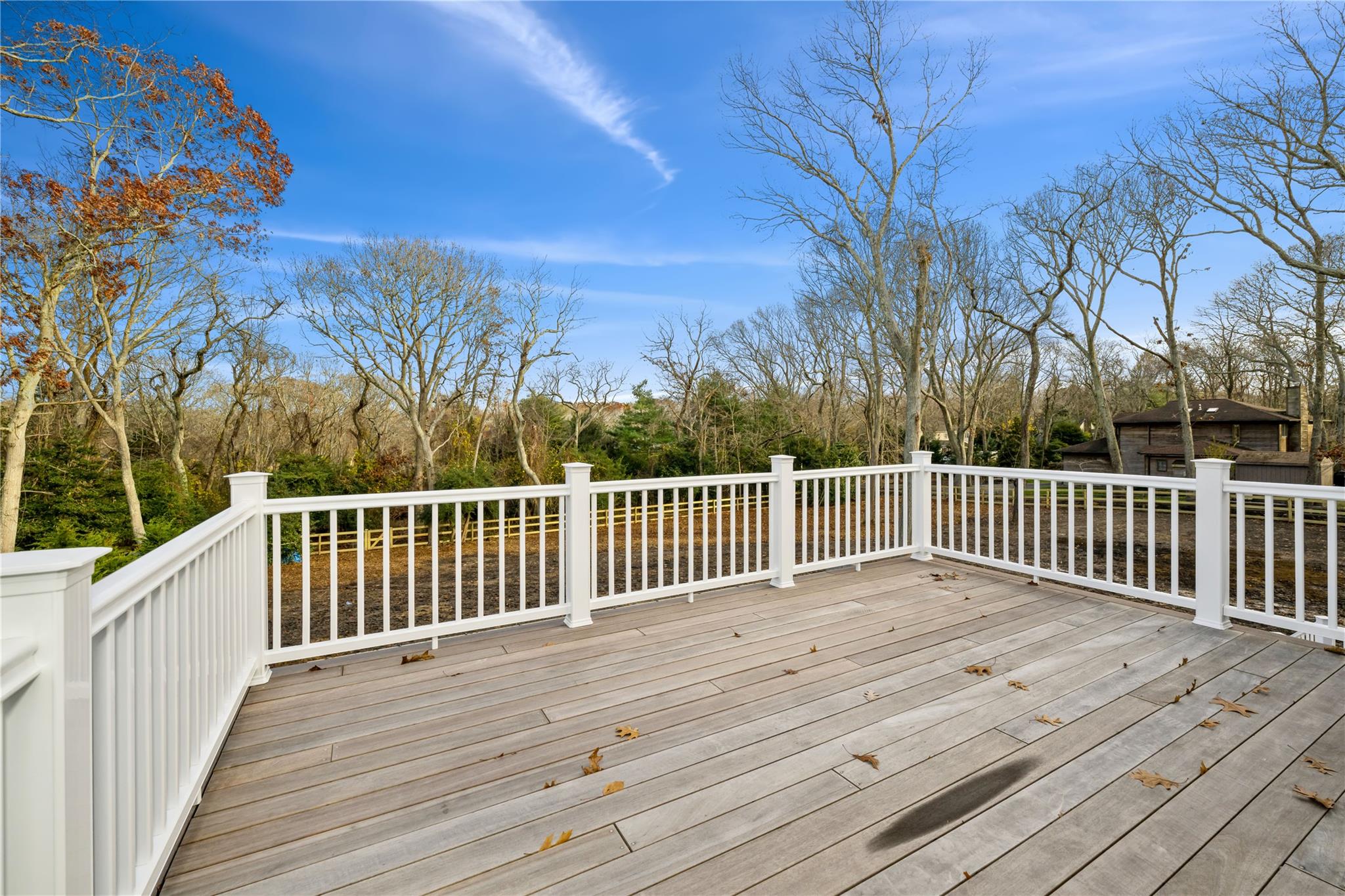 #8 photo, 1350 Hortons Lane, サフォーク郡 Southold , NY 11971