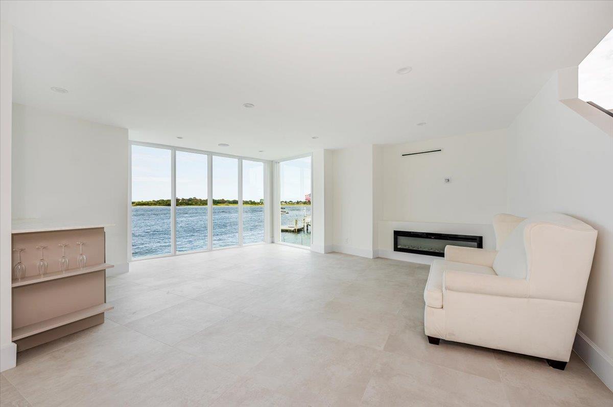 #3 photo, 177 Albany Boulevard, ナッソー郡 Atlantic Beach , NY 11509