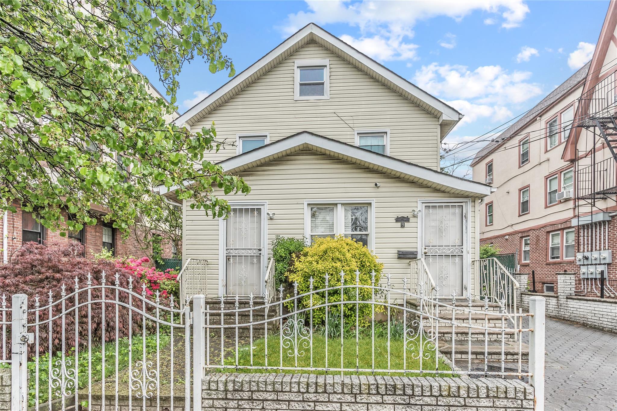 #1 photo, 9 Lafayette Avenue, Hempstead , NY 11550