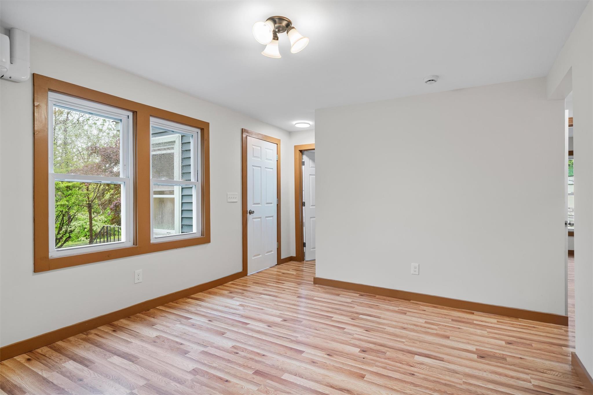 #11 photo, 15 Riley Road, 紐約州 New Windsor , NY 12553