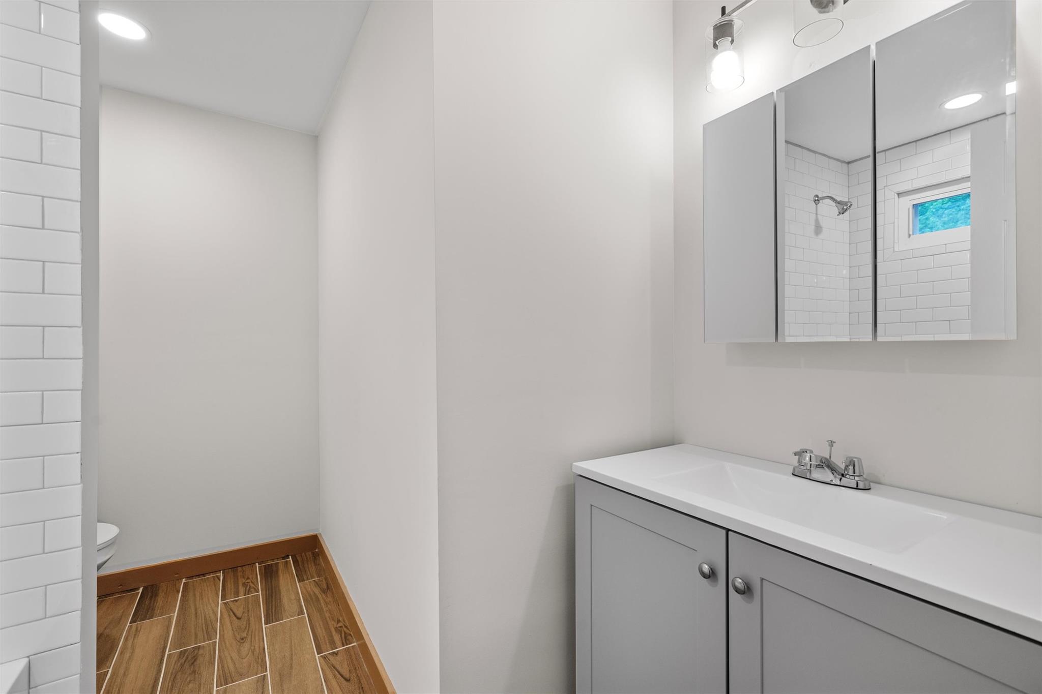 #13 photo, 15 Riley Road, 紐約州 New Windsor , NY 12553