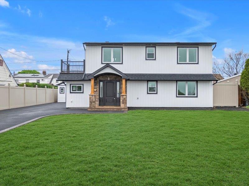 #1 photo, 107 Abbey Lane, Levittown , NY 11756