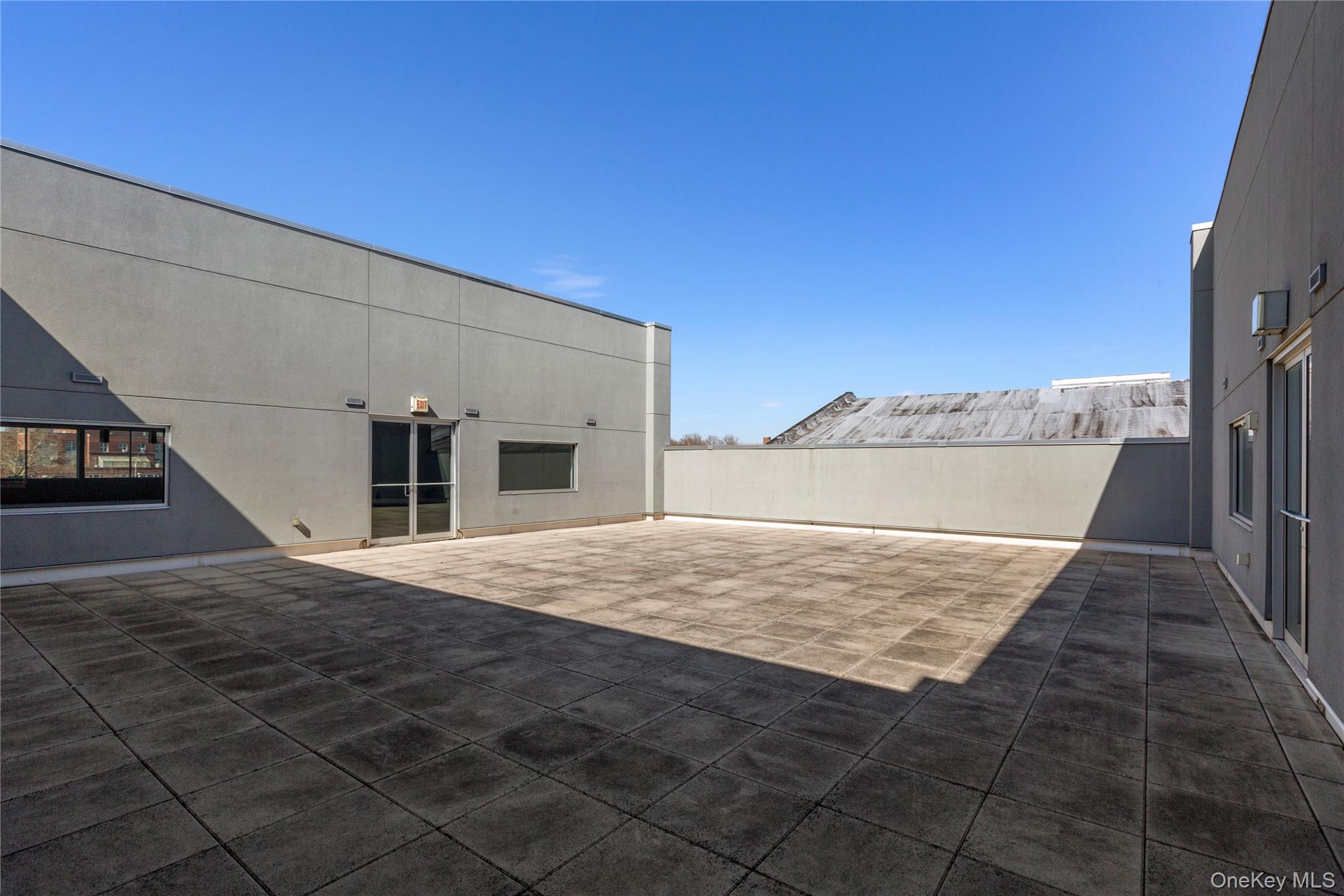 #5 photo, 22-11 38th Avenue, クイーンズ区 Long Island City , NY 11101