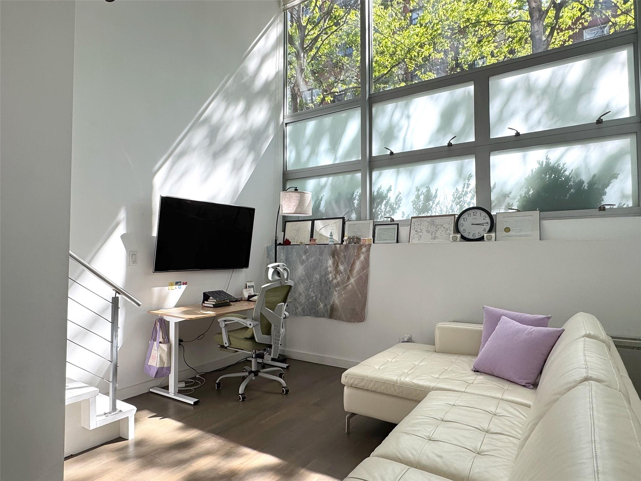 #2 photo, 425 E 13th Street, マンハッタン New York (Manhattan) , NY 10009