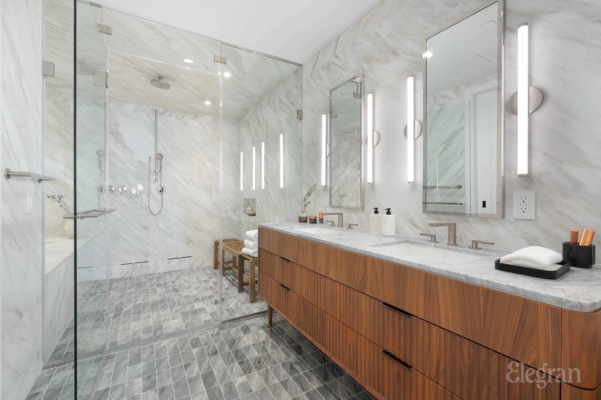 #16 photo, 150 Barrow Street, Greenwich Village , NY 10014-1015