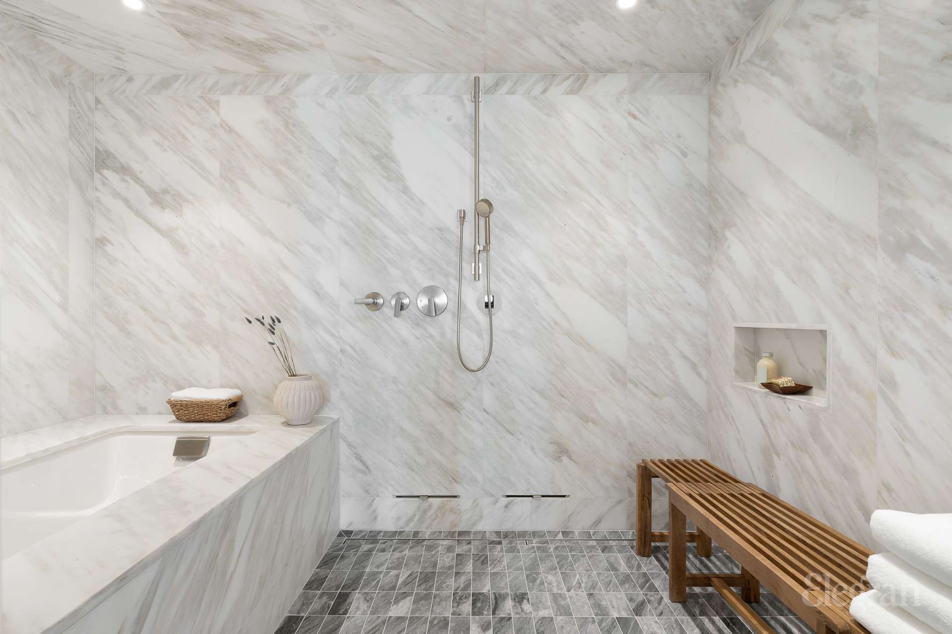 #17 photo, 150 Barrow Street, Greenwich Village , NY 10014-1015