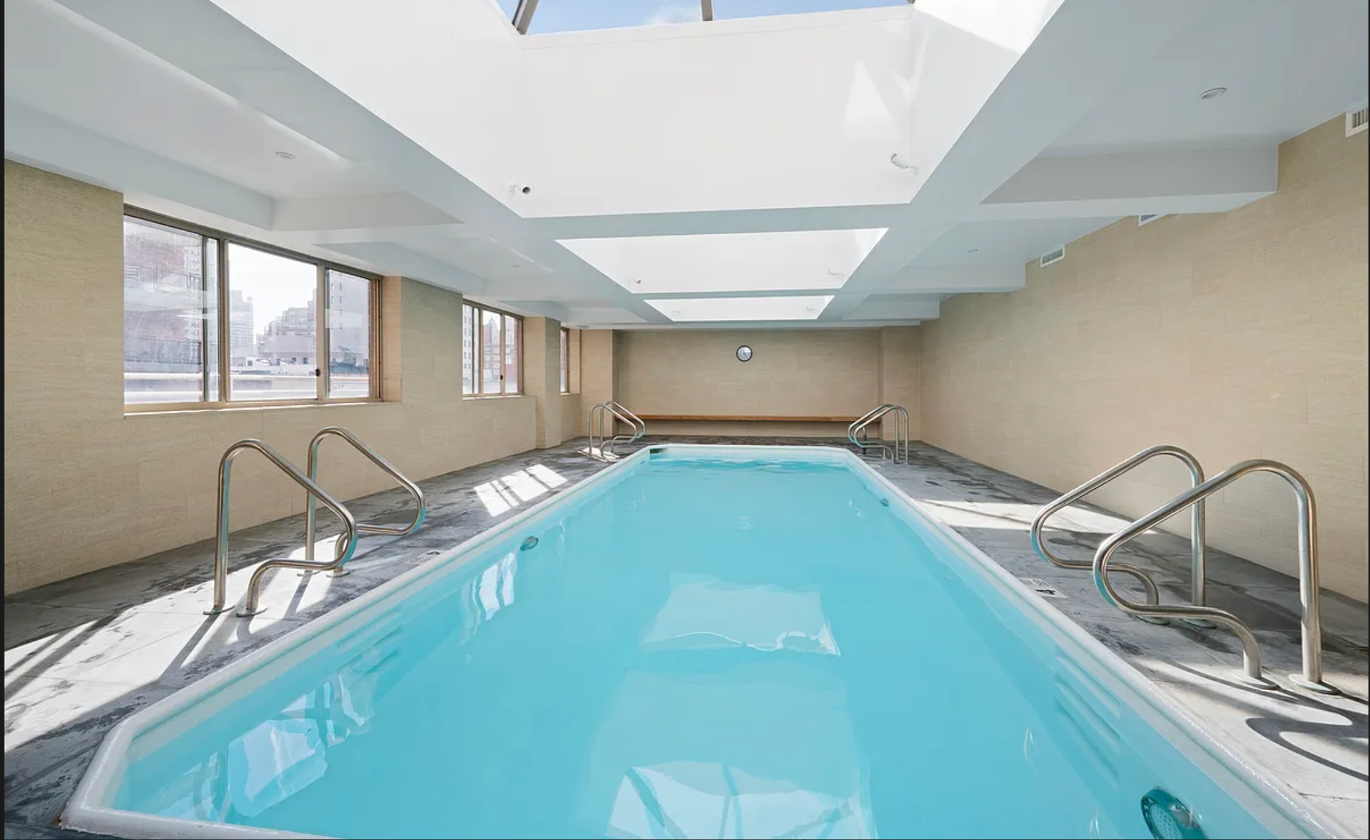 #8 photo, 350 E 82nd Street, マンハッタン Upper East Side , NY 10028