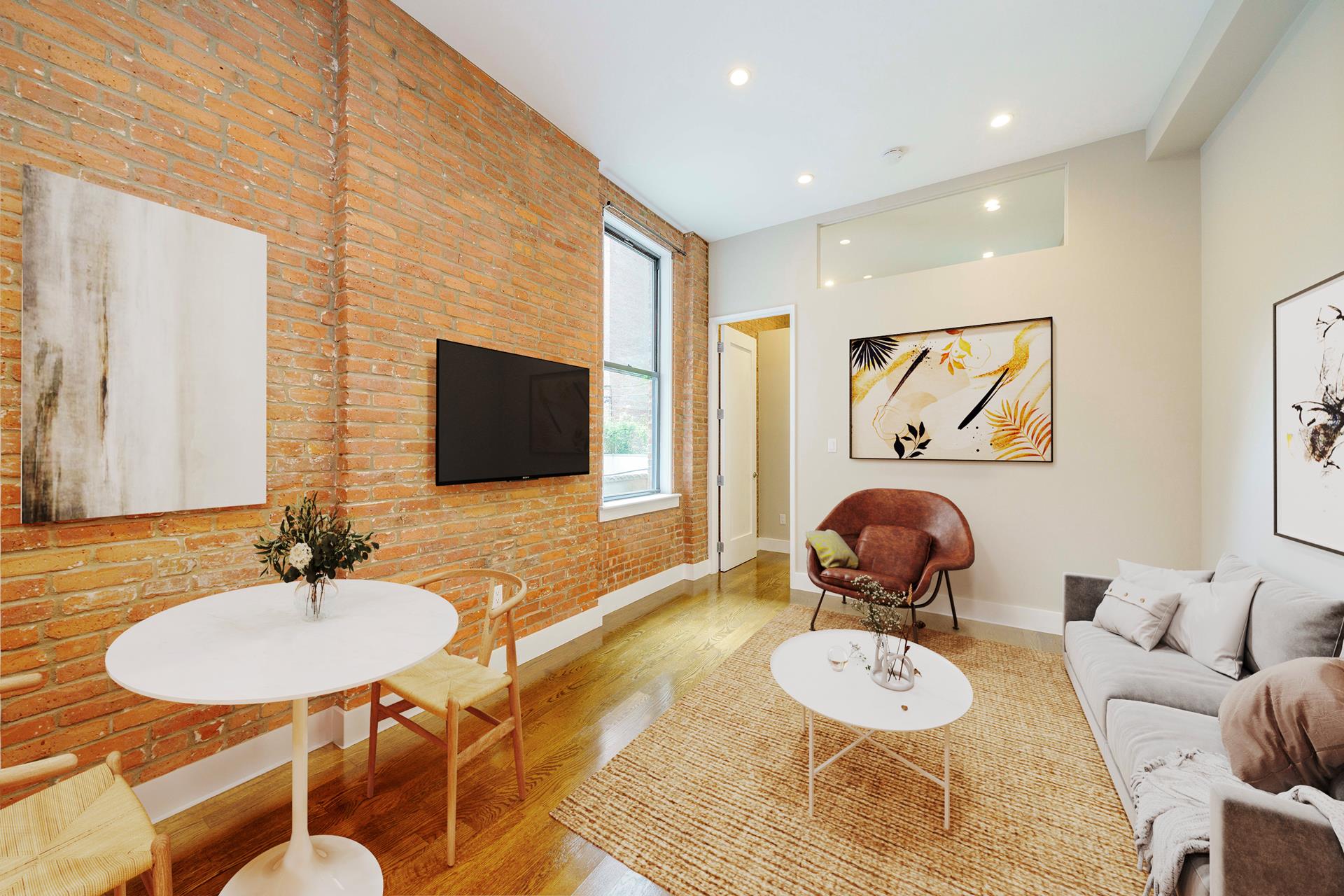 #1 photo, 244 W 22ND Street, Chelsea , NY 10011