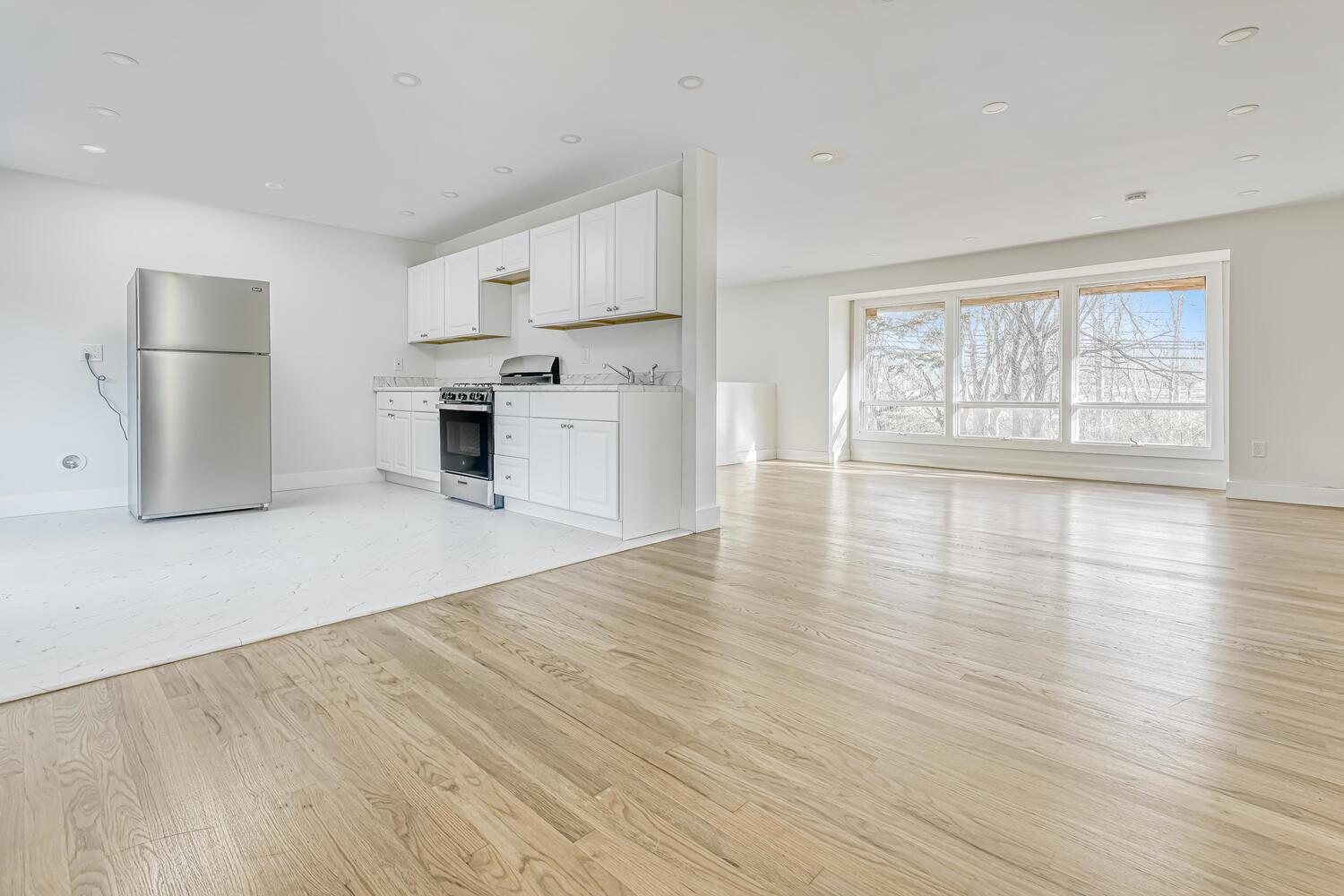 #9 photo, 3 Camp Hill Road, Pomona , NY 10970