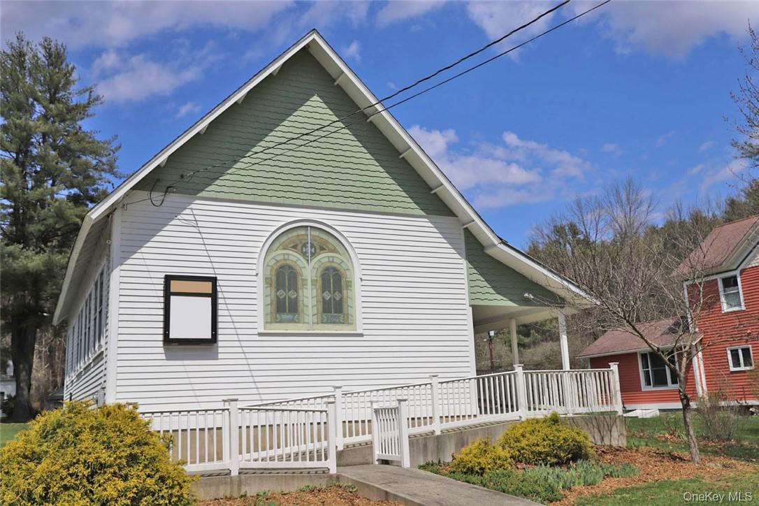 #2 photo, 14 Hankins Road, Hankins , NY 12741