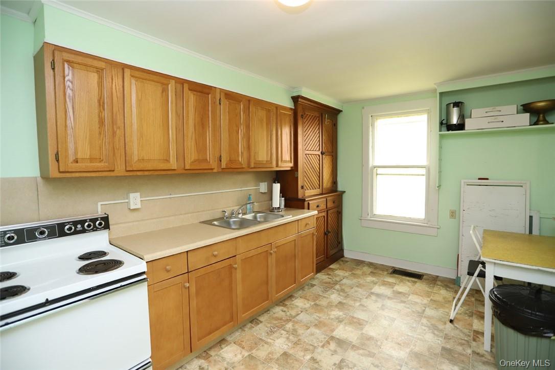 #9 photo, 14 Hankins Road, Hankins , NY 12741