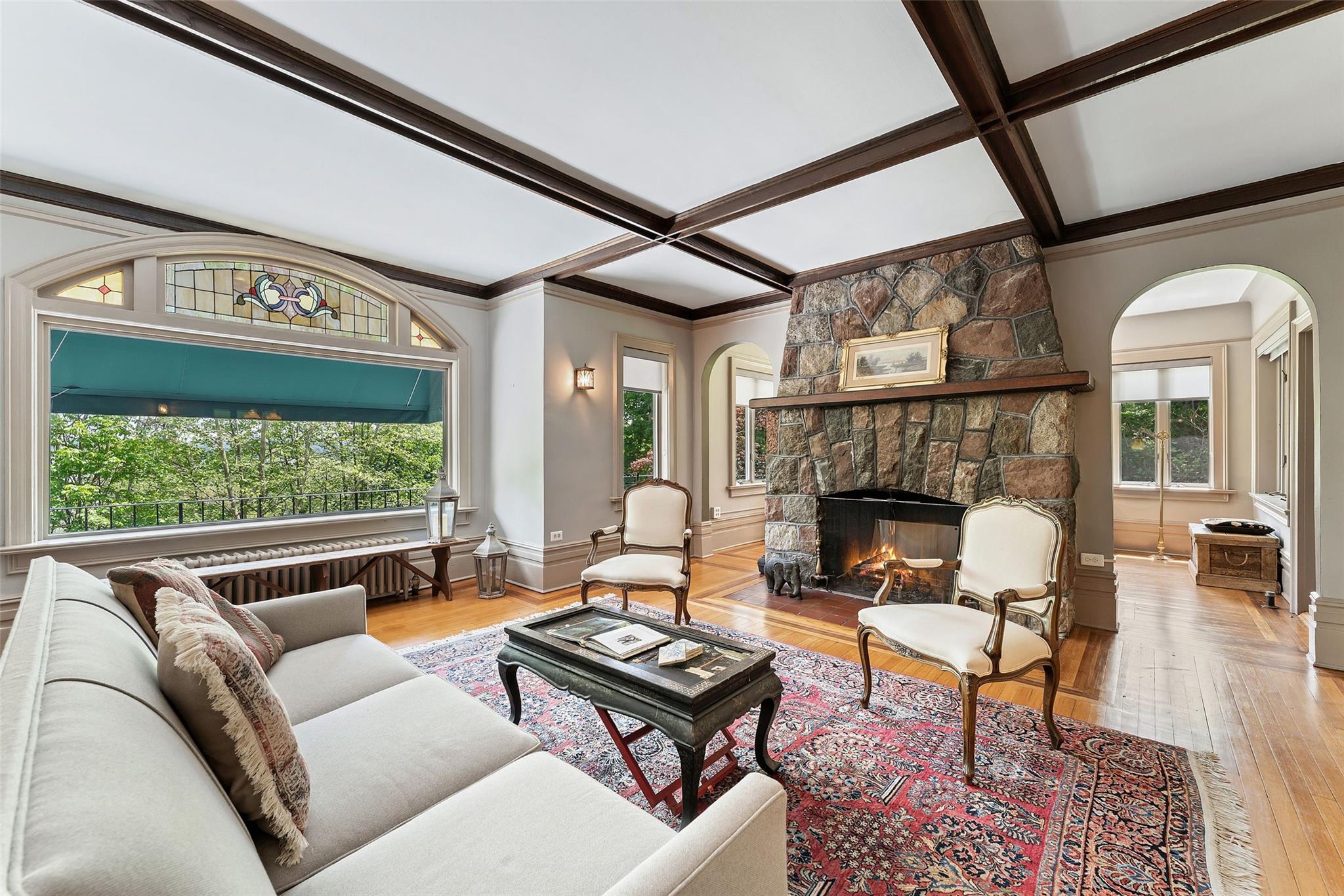 #8 photo, 1104 Route 9W, Nyack , NY 10960